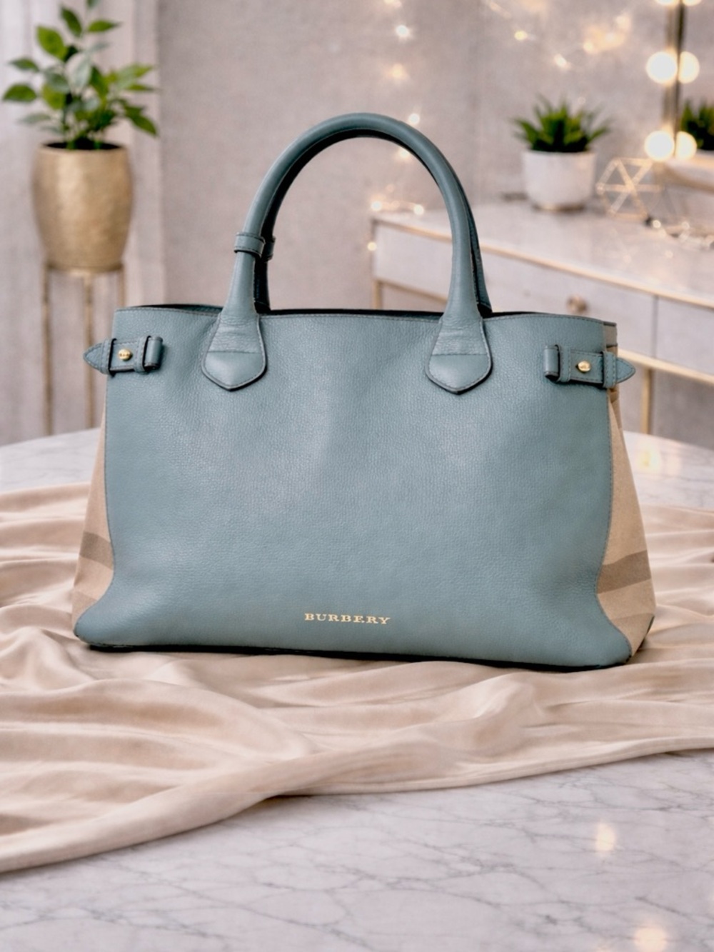 Burberry Medium Banner Tote House Check